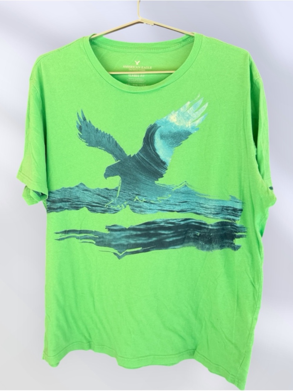 American Eagle Neon Green Men’s Tee Shirt Size XXL